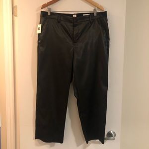 Gap girlfriend crop pants